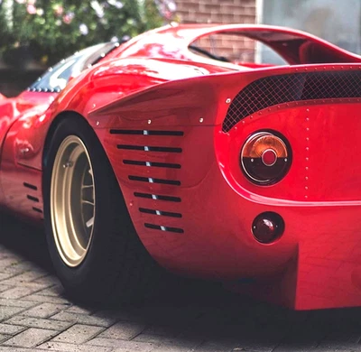 1:18 1967 Ferrari 330 P4 V12 PROVA Jouef Evolution MO-34 Red Diecast Car - Image 1 of 4