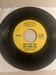 The Third Rail "Run, Run, Run" 45 on EPIC Label...60s Pop-Rock/ Psychedelic VG+ - Picture 1 of 2
