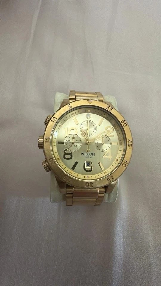 Reloj cronógrafo para hombre Nixon A08350200 51-30 - dorado Foto 1 de 1