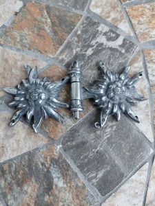 Sehr große Mantel/Trachten Schließe, Aufnähen, Edelweiß, Altsilber.  103x50mm. - Bild 1 von 2
