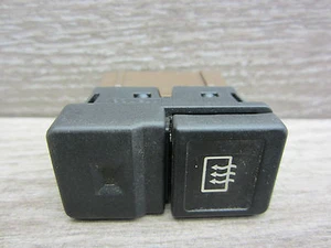 Schalter Heckscheibenheizung Heckscheibe Heizung Citroen XM Y3 Bj.91 - Picture 1 of 2