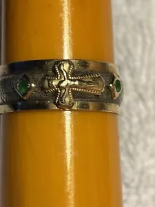 Antique 950 Silver Gold & Emerald Crucifix Ring Catholic Size 12.5 4.61 Grams - Picture 1 of 8