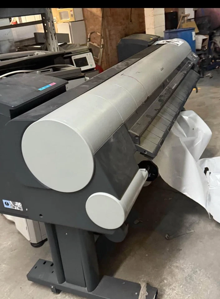 Impressora Jato de Tinta de Grande Formato Canon imagePROGRAF iPF8400 - Imagem 1 de 2