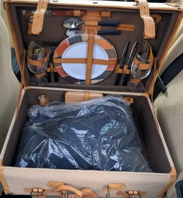 Estuche de picnic de lujo Picnic Time Discovery completo coleccionable raro 2006 Foto 1 de 4