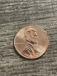 2025 P Lincoln Last Year Shield Cent Red Penny BU From Roll Uncirculated - Picture 1 of 2
