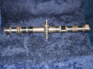 Used Kawasaki KZ1000 Camshaft with Cam Gear - Bild 1 von 4
