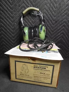 David Clark H10-10 Aircraft Headset - GA Plugs, with original box - Picture 1 of 14