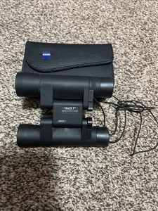 Zeiss 10x25B T* Victory Compact Binocular Made in Hungary - Picture 1 of 9