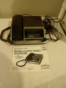 Vintage GE 7-4700 FM/AM Digital Clock Radio Faux Wood Grain Telephone READ - Afbeelding 1 van 11