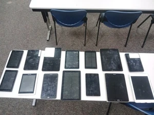Lot x14 Tablets UNTESTED As-Is/Broken/Repair (Various Models) - Picture 1 of 10
