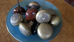 14 gorgeous antique Victorian door knobs for use or display - Picture 1 of 2