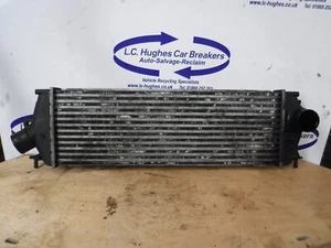 RENAULT TRAFFIC LUFTKÜHLER 8200411160C 115 PS 6 GESCHWINDIGKEIT 2,0 DCI 2008 - Bild 1 von 6