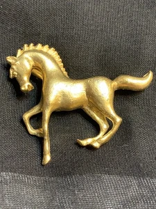 Pferde Brosche / Anstecknadel goldfarben Pferd tänzelndes Pferd Reiter Pin - Bild 1 von 7