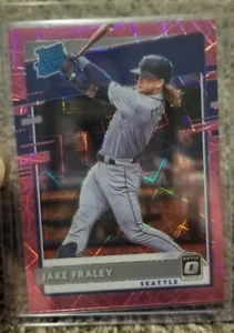 2020 Donruss Optic - Jake Fraley Rated Rookie Pink Velocity Parallel #52/199!!⚾️ - Picture 1 of 2