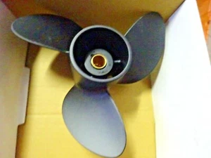 Solas 3011-085-07 Prop YAMAHA 4-9.8HP 8.5" X 7 Pitch 3 Blade RH ALUM - Picture 1 of 2