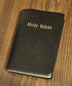 New American Standard Bible Text Edition 1997 Foundation Pub. Inc. Black - Picture 1 of 7