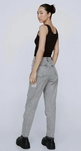 NEU MIT ETIKETT NASTY GAL ORGANIC DENIM PATCHWORK PLUS MOM FIT JEANS Gr. 16 US - Bild 1 von 7
