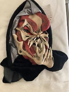 Predator Red Be Something Studios Mask Halloween New With Tag - Picture 1 of 5