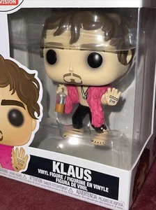 Funko POP! Klaus #931 Netflix The Umbrella Academy New In Protector - Picture 1 of 9