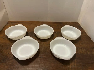 Anchor Hocking Fire King White Swirl Baking Dishes Tab Handles 5” Across Lot 5 - Picture 1 of 7