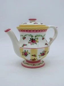 Laura Ashley Ceramic Teapot with Colorful Floral Pattern – Roses Shabby Chic - Picture 1 of 15
