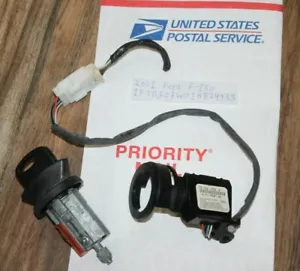 XL3T-15607-AD✅Ford / Mercury Ignition Cylinder + Anti Theft Pats transceiver OEM - Picture 1 of 3