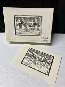 Juego de 12 tarjetas de Navidad Hallmark en caja 13 sobres trineo en guirnalda de nieve - Imagen 1 de 2