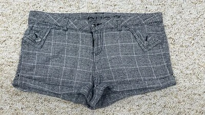 Shorts feminino Rue 21 tamanho 9/10 preto branco algemado 5 bolsos (34 cintura) - Imagem 1 de 4