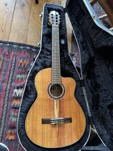 Antonio Pinto Carvalho Classical Guitar Electro Acoustic - Picture 1 of 12