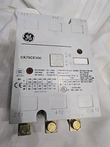 GE CK75CE300 Contactor 156Amp 3P 600V 3PH 125HP Coil 110-127V AC/DC KM4EJ - Picture 1 of 6