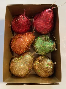 Colección de 6 piezas, peras artificiales brillantes brillantes, cubiertas de lentejuelas metálicas - Imagen 1 de 4