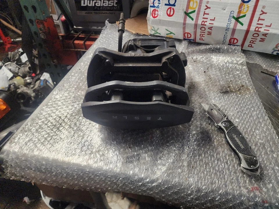 Штангенциркуль TESLA S 2017 646183 - Изображение 1 из 4