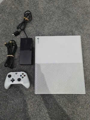 Xbox One 500GB White Console - Special Edition Quantum Break - Complete Working - image 1 of 4