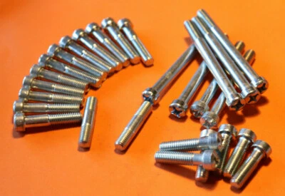 TRIUMPH 3TA T90 5TA T100 350 500 ENGINE GEARBOX COVER SCREW SET 1957-68 UK MADE Foto 1 de 3