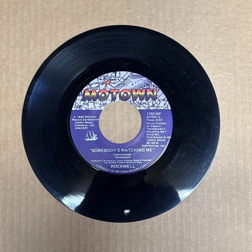 45 об/мин винтажный 7-дюймовый виниловый музыкальный автомат с одной пластинкой Rockwell Somebody's Watching Me - Изображение 1 из 1