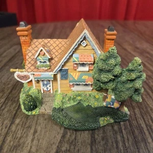 Cherished Teddies Village Camille's Quilt Shop Figura Enesco Priscilla Hillman - Imagen 1 de 9