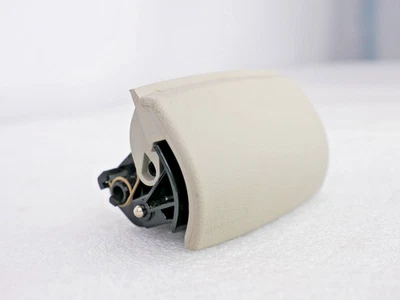 ☑️ CENICERO TRASERO GRIS AUDI A3 QUATTRO 8P HATCHBACK CONSOLA CENTRAL FABRICANTE DE EQUIPOS ORIGINALES* Foto 1 de 4