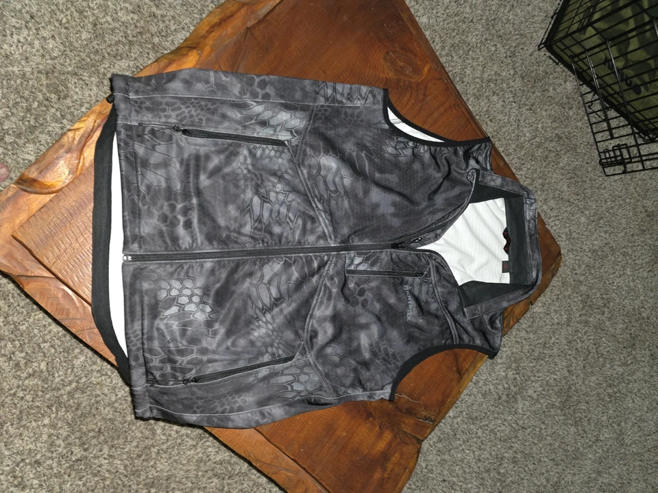 KRYPTEK CRONOS VEST XL - Image 1 of 2
