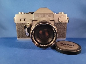 Petri FT 35mm Camera w/ 55mm 1.8 Lens Vintage SLR Film Camera - TESTED & WORKS - Picture 1 of 5
