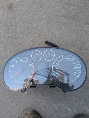 AUDI A3 8P SPEEDOMETER INSTRUMENT CLUSTER 8P0920981 F - Image 1 of 3