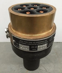 "CONECTOR DE ALIMENTACIÓN DE ALTA RESISTENCIA DELTA STAR JW 2372 600V 60A 7 POLOS para 1" O.D. CABLE - Imagen 1 de 4