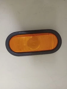 Truck-Lite Model 60 Orange Boat Trailer Tail Light 1021141 - Bild 1 von 5