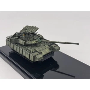 72150A Russian T-80BVM Main Battle Tank 2023 Fossil Armor Relikt ERA Model 1/72 - Picture 1 of 7