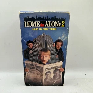 Home Alone 2: Lost In New York VHS Tape 1992 Edition - Picture 1 of 3