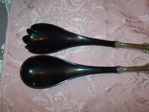 Grande Baroque by Wallace Sterling Silver- black plastic 2 piece Salad Set 12.5" Cover