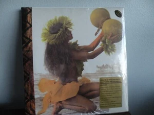Island Heritage Hawaii Ukulele Lei Hawaiiana Photo Album Aloha Floral 20pg C5 - Picture 1 of 5