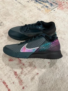 Talla 8.5 - Nike Court Air Zoom Vapor Pro 2 Deep Jungle Carlos Alcaraz - Imagen 1 de 9