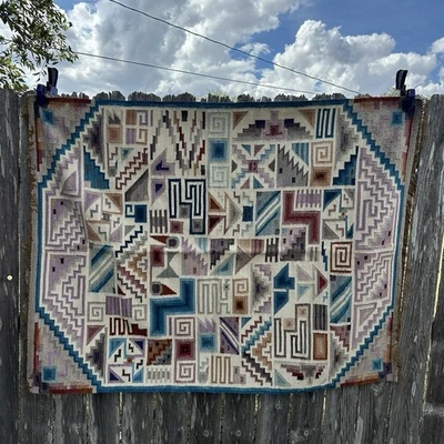 Винтажный шерстяной небольшой ковер ручной работы 46 x 60 дюймов с геометрическим узором фиолетовый синий серый коричневый - Изображение 1 из 4