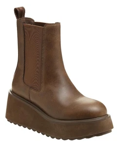 Rocket Dog Heyday Womens Brown Ankle Pull On Dealer Chelsea Boots - Picture 1 of 7