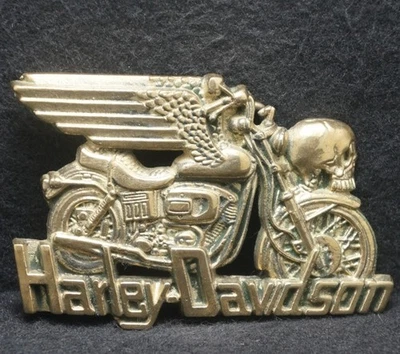XD07139 VINTAGE 1980 *MOTOCICLETAS HARLEY-DAVIDSON* HEBILLA DE CINTURÓN DE LATÓN MACIZO PARA HOMBRE Foto 1 de 2